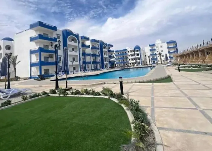 Number 3 Building B2 Aparthotel